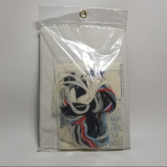 NIP Dalmation Crewel Embroidery Kit Puppies Jiffy Sunset Blue Butterflies Dogs - Picture 2 of 4